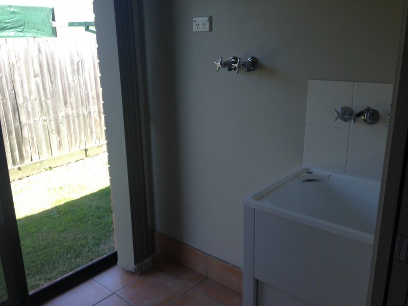 18 Sandhurst Place, Brassall QLD 4305