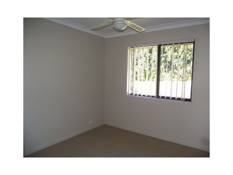 18 Sandhurst Place, Brassall QLD 4305