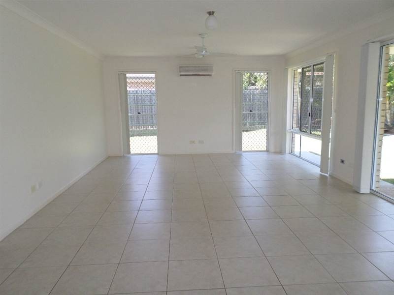 10 Cedarwood Drive, Brassall QLD 4305