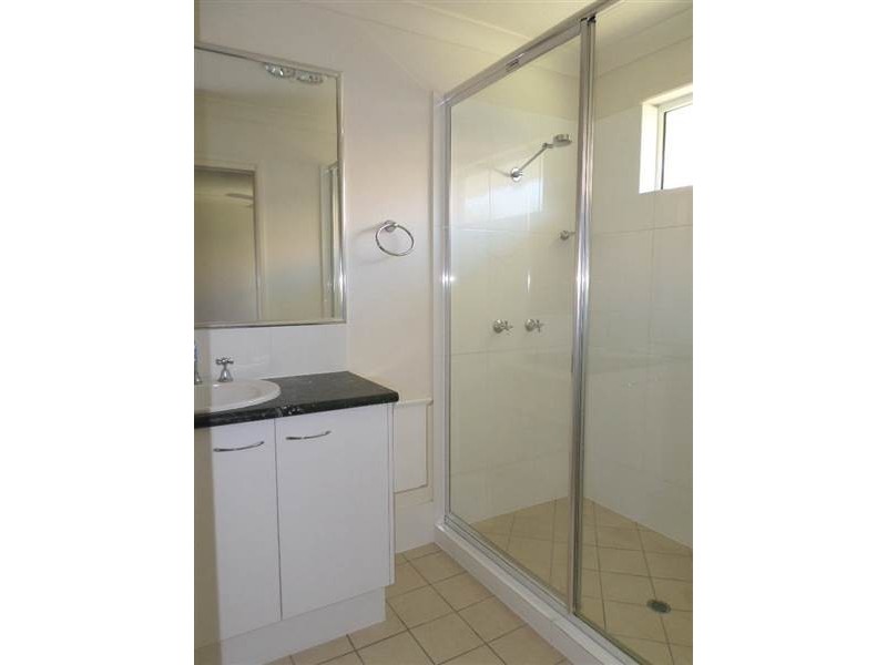 10 Cedarwood Drive, Brassall QLD 4305
