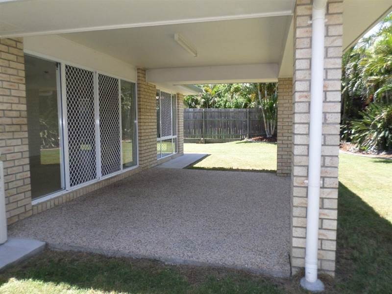 10 Cedarwood Drive, Brassall QLD 4305