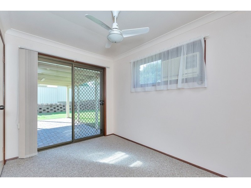 9 Boettcher Ave, Flinders View QLD 4305