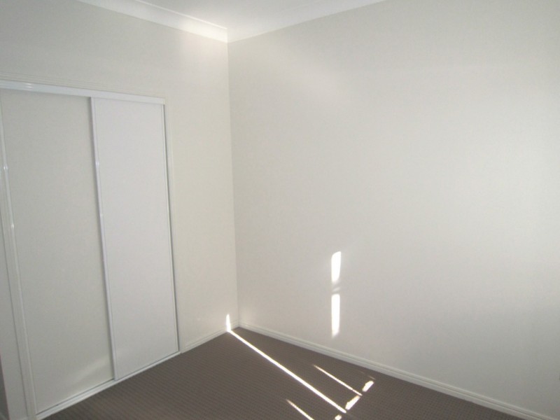 1 Carney Circuit, Redbank Plains QLD 4301