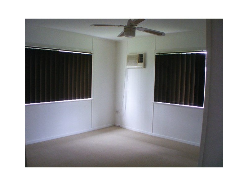 44 Cemetery Road, Eastern Heights QLD 4305