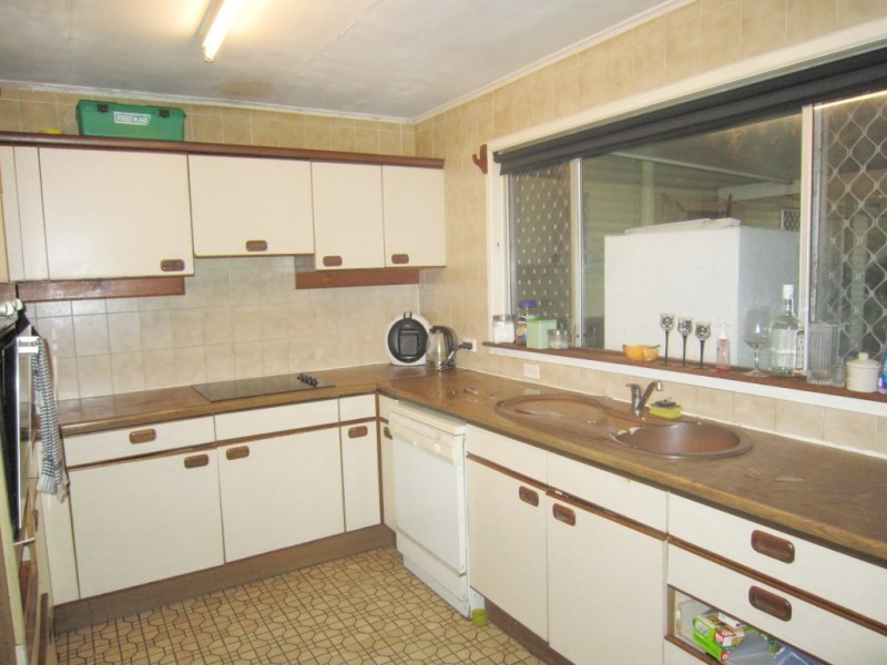 114 Cascade Street, Raceview QLD 4305