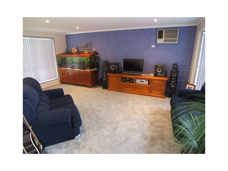 61 Deebing Creek Road, Yamanto QLD 4305