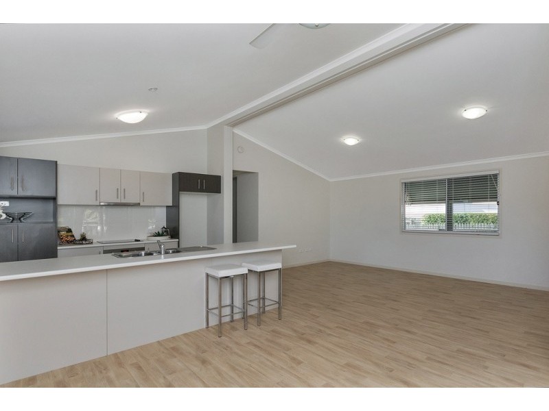 50 Mary Street, Blackstone QLD 4304