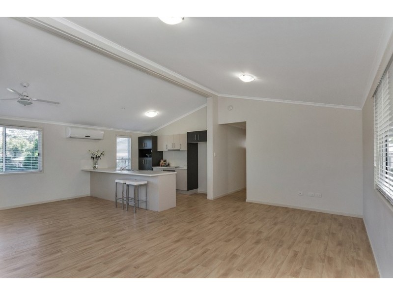50 Mary Street, Blackstone QLD 4304