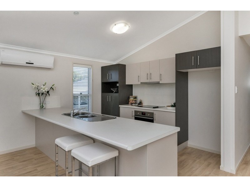 50 Mary Street, Blackstone QLD 4304