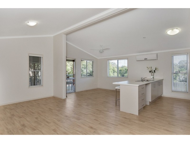 50 Mary Street, Blackstone QLD 4304