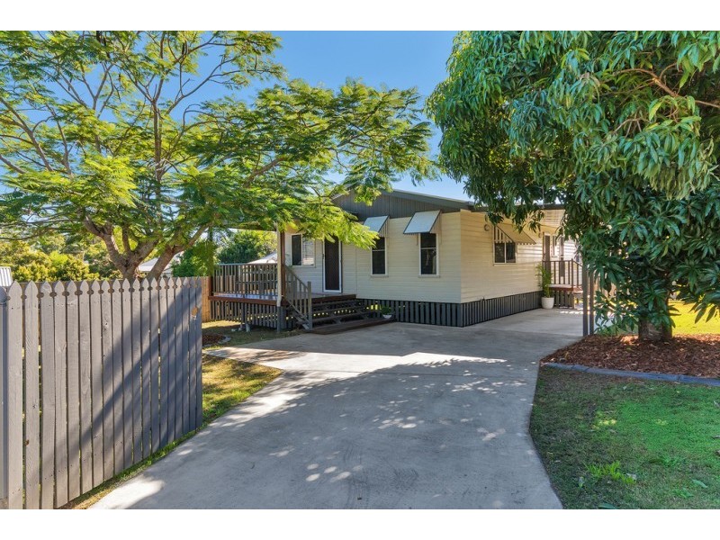 50 Mary Street, Blackstone QLD 4304