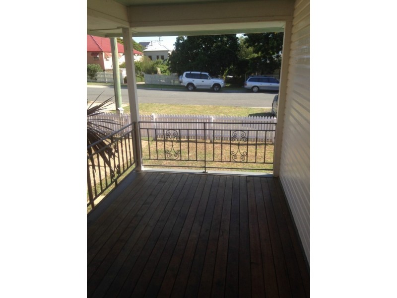 9A Park Street, Ipswich QLD 4305