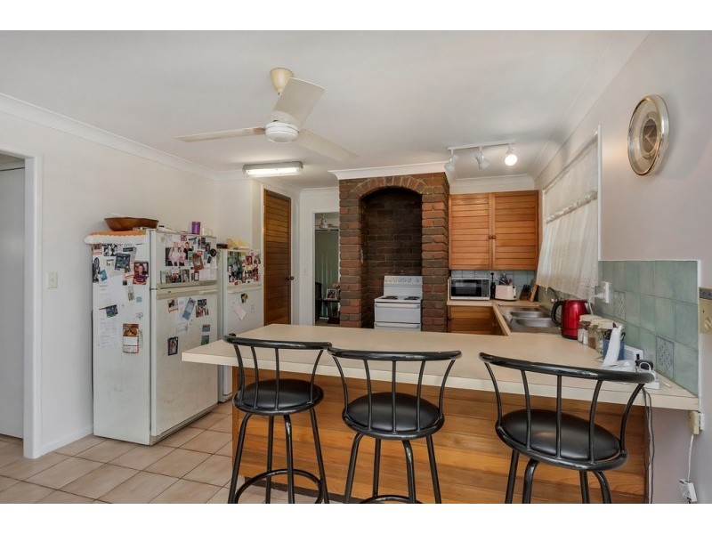 43 Sunshine Crescent, Brassall QLD 4305
