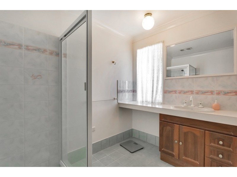 43 Sunshine Crescent, Brassall QLD 4305