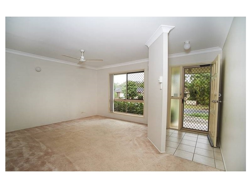 49 Jonquil Circuit, Flinders View QLD 4305