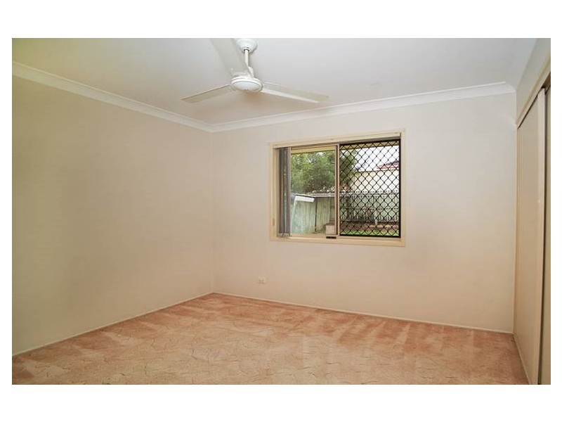 49 Jonquil Circuit, Flinders View QLD 4305