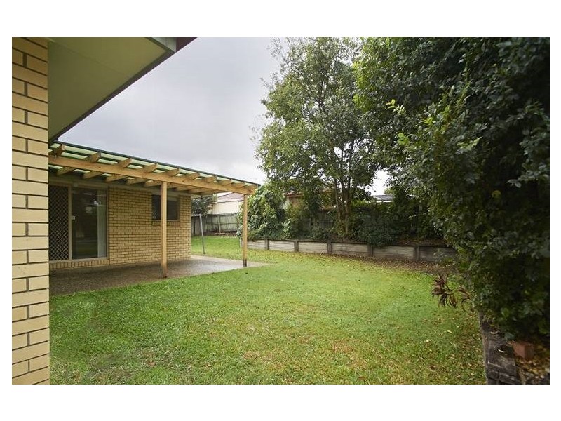 49 Jonquil Circuit, Flinders View QLD 4305