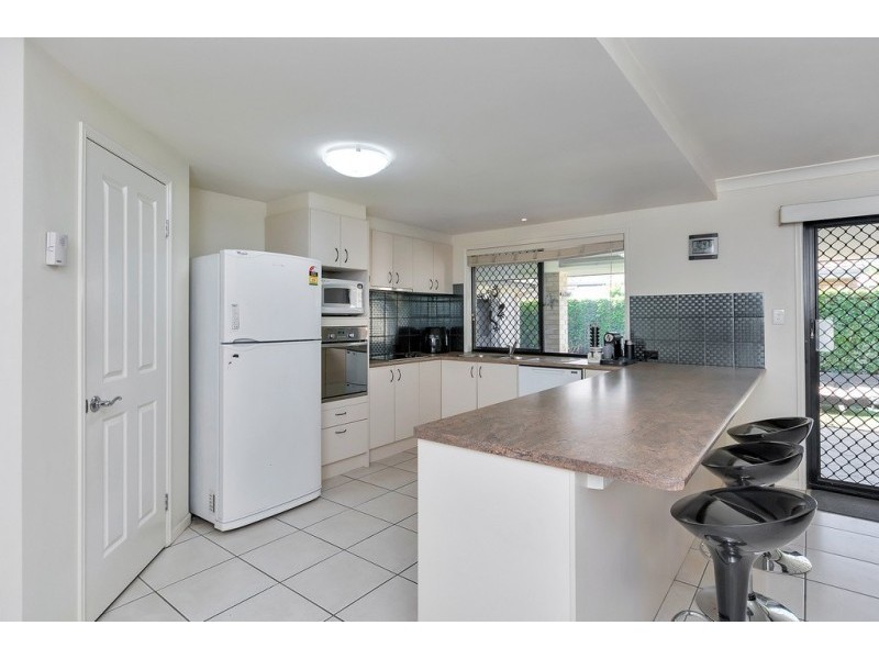 141 Edwards Street, Flinders View QLD 4305