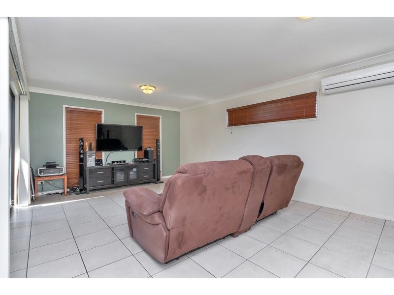 141 Edwards Street, Flinders View QLD 4305