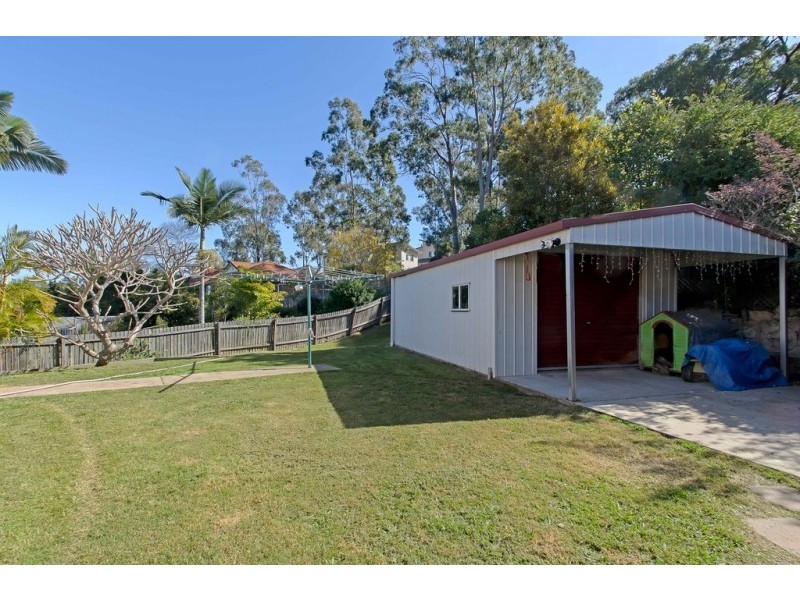 6 Currawong Street, Bundamba QLD 4304