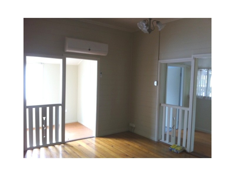 15 Elms Street, Bundamba QLD 4304