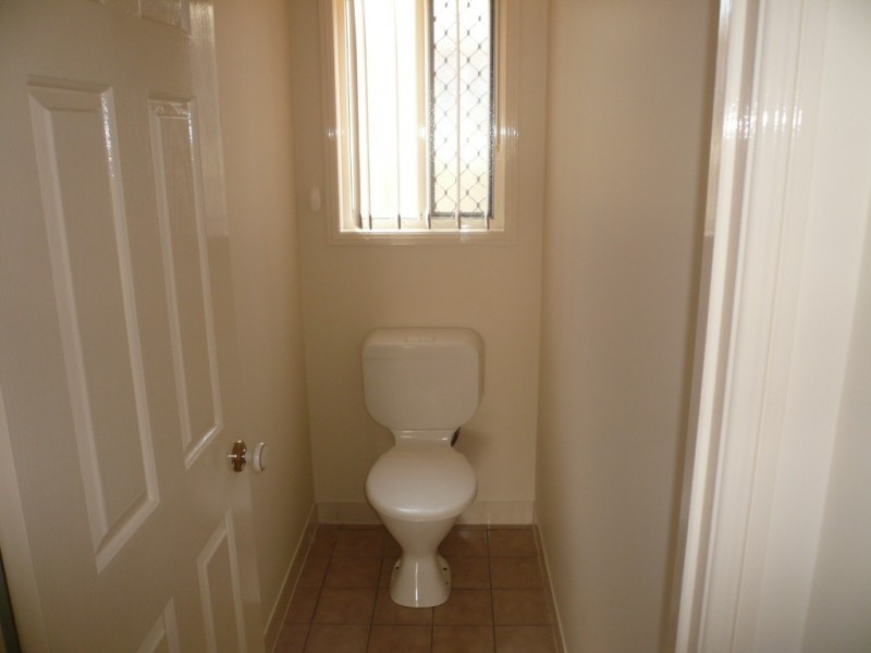 51 Jacana Crescent, Flinders View QLD 4305