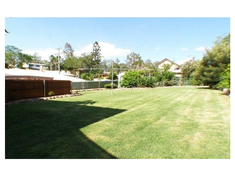 22 Greenway Street, Churchill QLD 4305