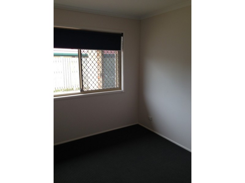 325 South Station Road, Raceview QLD 4305