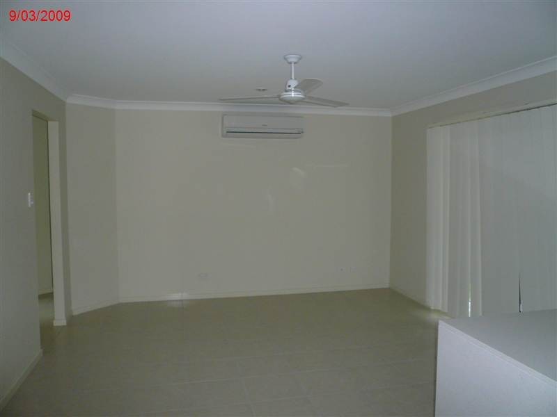 17 Baden Jones Way, North Booval QLD 4304