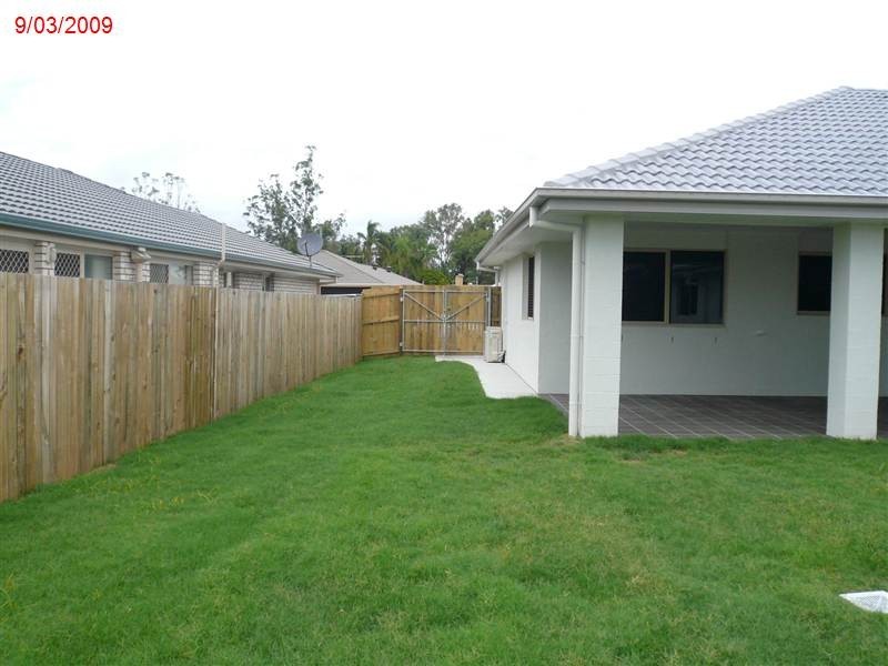17 Baden Jones Way, North Booval QLD 4304