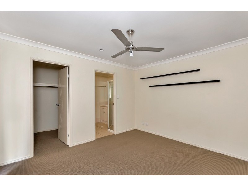 42 Brittany Crescent, Raceview QLD 4305