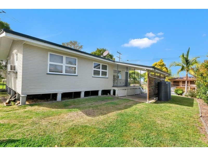 68 Robertson Road, Eastern Heights QLD 4305