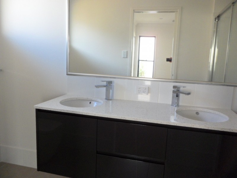 3a Hyperno Close, Raceview QLD 4305