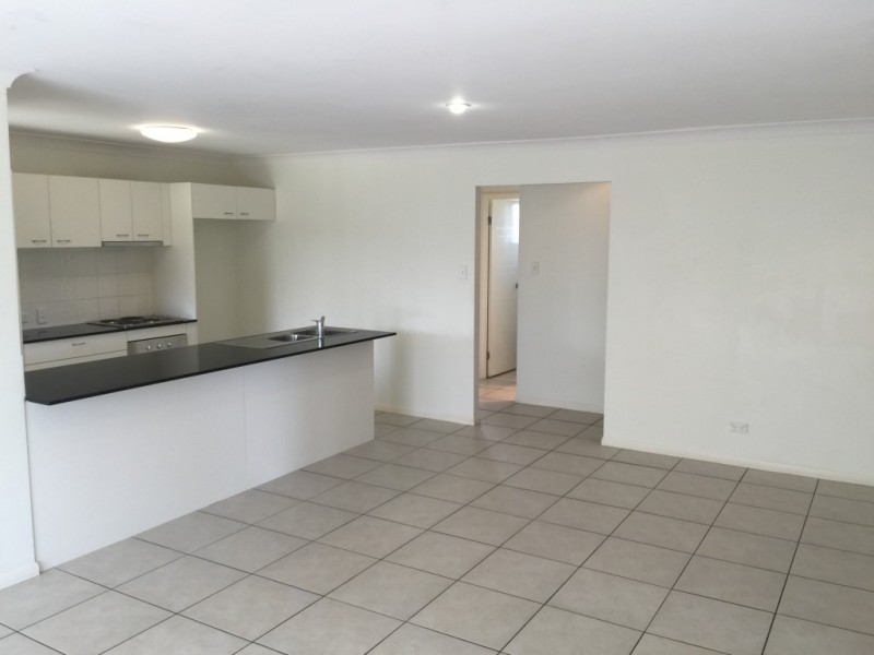 10 Jene Court, Flinders View QLD 4305