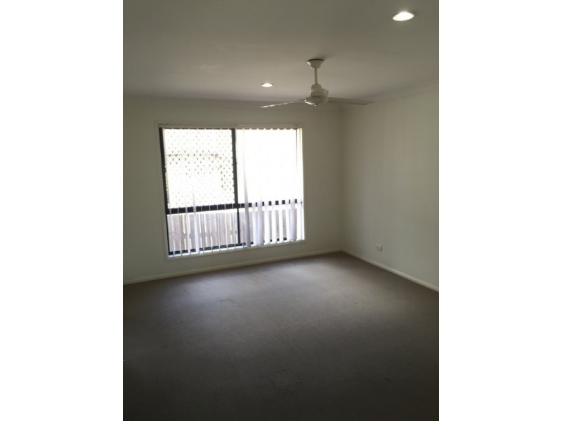10 Jene Court, Flinders View QLD 4305
