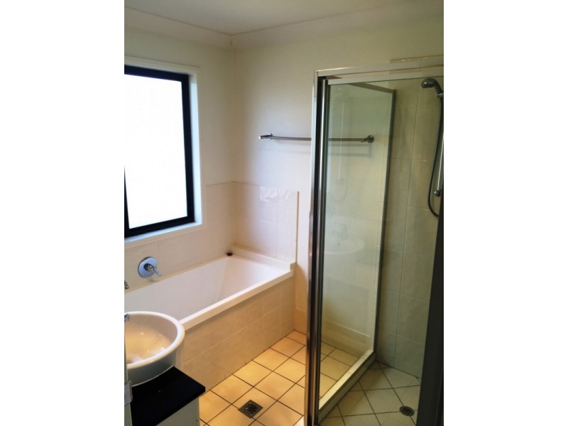 10 Jene Court, Flinders View QLD 4305