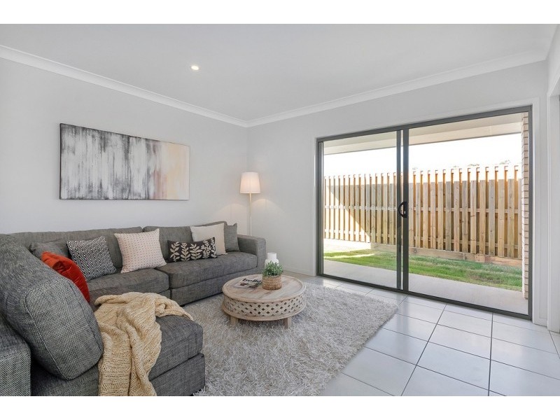 20 Lomandra Street, Deebing Heights QLD 4306