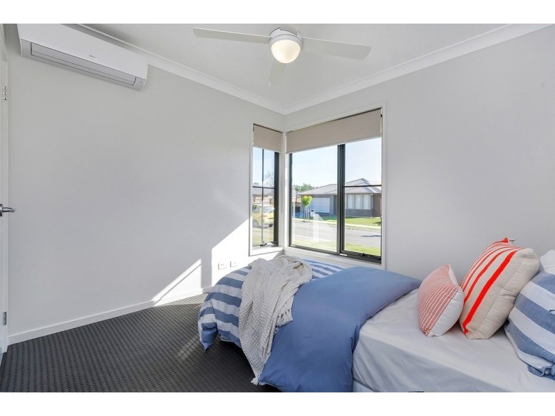 20 Lomandra Street, Deebing Heights QLD 4306