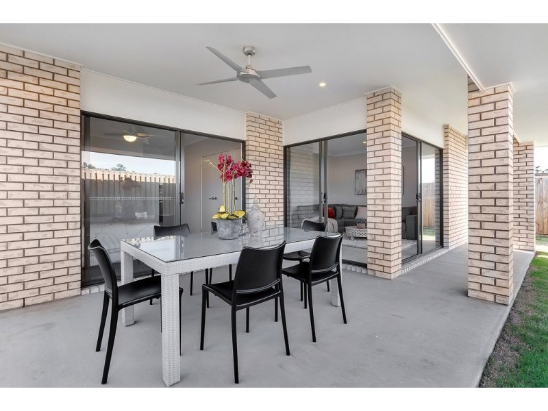 20 Lomandra Street, Deebing Heights QLD 4306