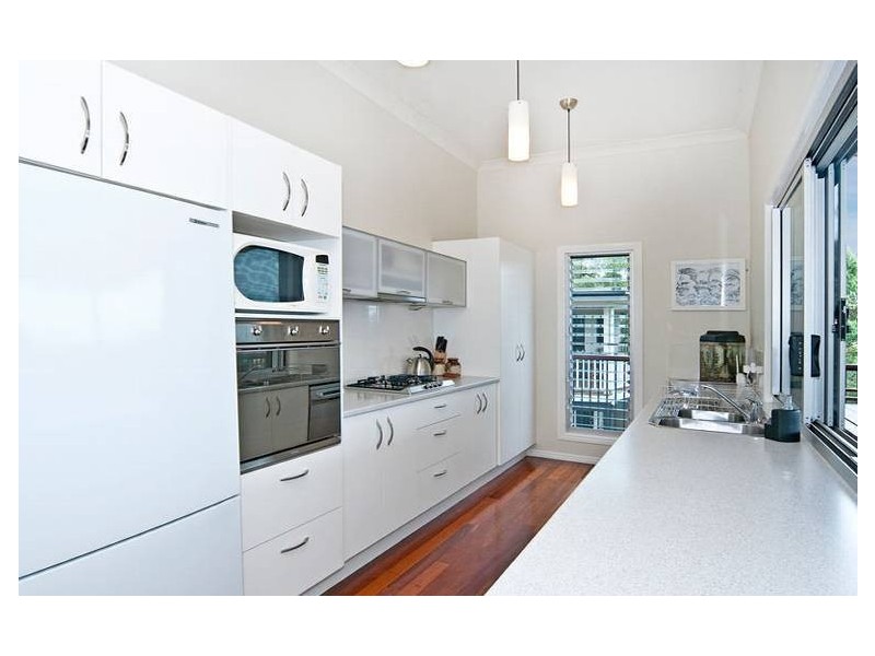 7 Hampden Court, Brassall QLD 4305