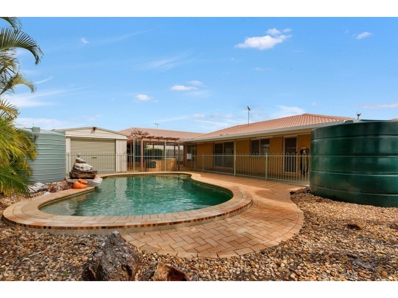 70 Equestrian Drive, Yamanto QLD 4305