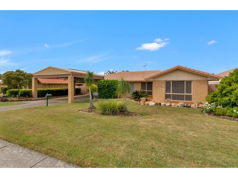 70 Equestrian Drive, Yamanto QLD 4305