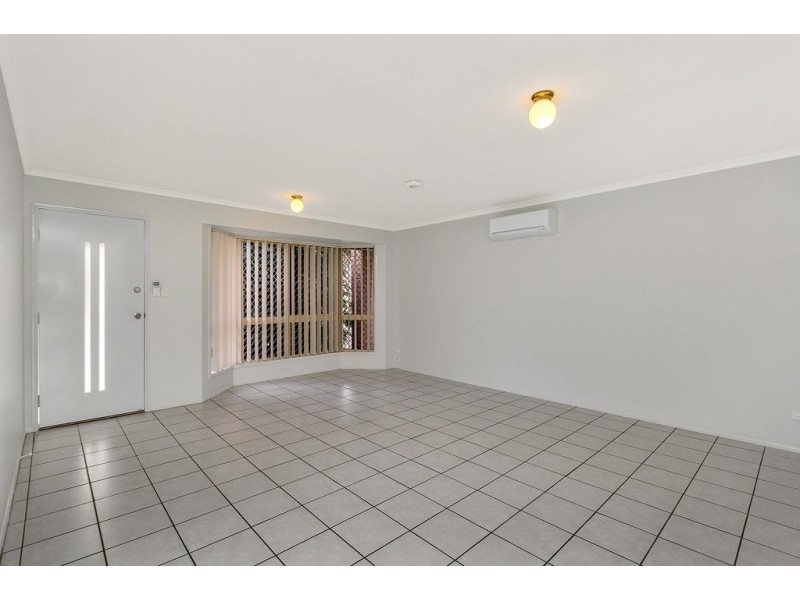 70 Equestrian Drive, Yamanto QLD 4305