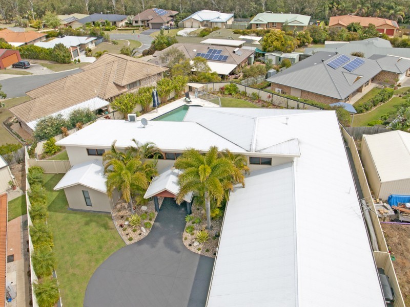 16 Willaroo Close, Flinders View QLD 4305