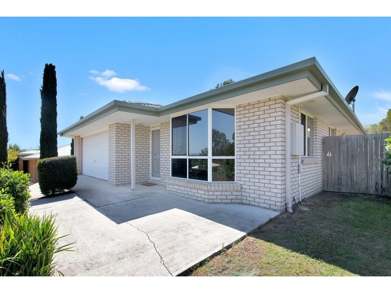 12 Phoenix Court, Churchill QLD 4305