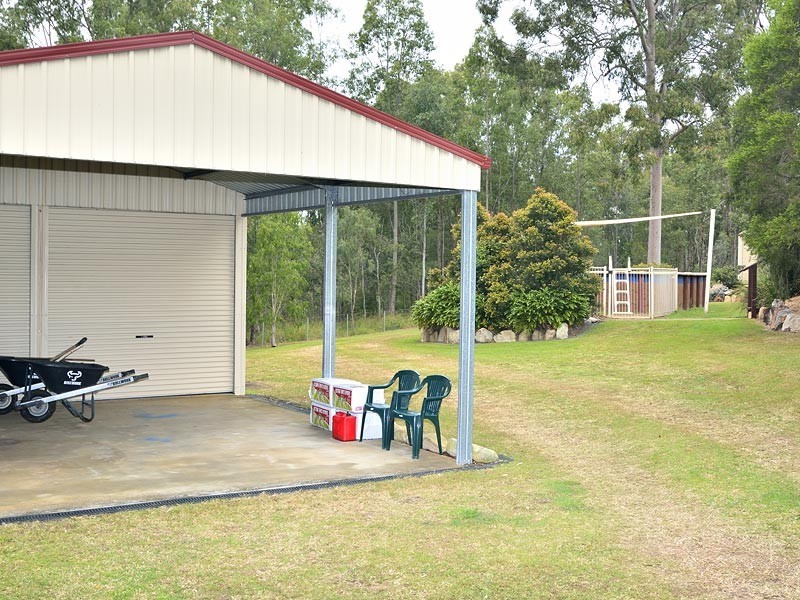 30 Winland Drive, Deebing Heights QLD 4306