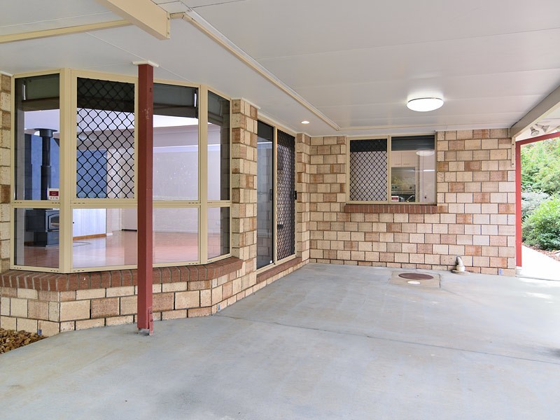 30 Winland Drive, Deebing Heights QLD 4306