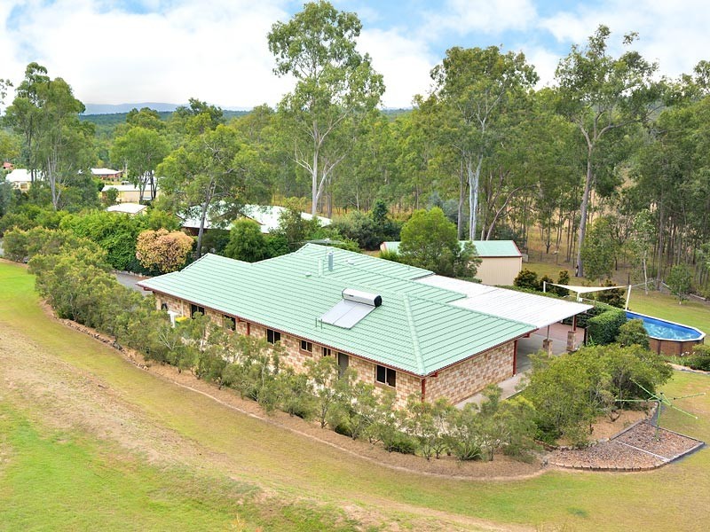 30 Winland Drive, Deebing Heights QLD 4306