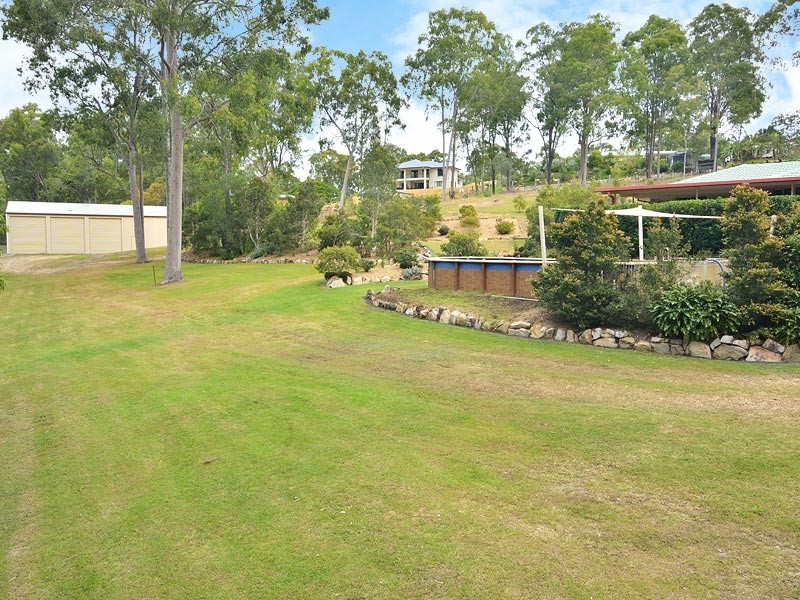30 Winland Drive, Deebing Heights QLD 4306