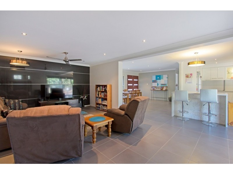 10 Tilbury Court, Yamanto QLD 4305